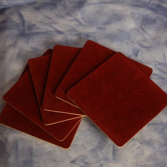 RARE Vintage Guinness FELT BOTTOM Coasters in Original Box - Picture 3 of 6